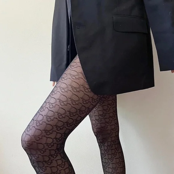 DIOR - Picture 1 of 6